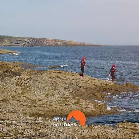 #192 Crystal By Holidays Apartment